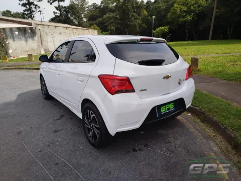 Chevrolet Onix 1.4 LT — foto 7