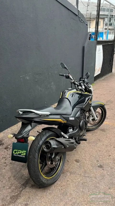 Yamaha Fazer YS250 LE EDITION — foto 3
