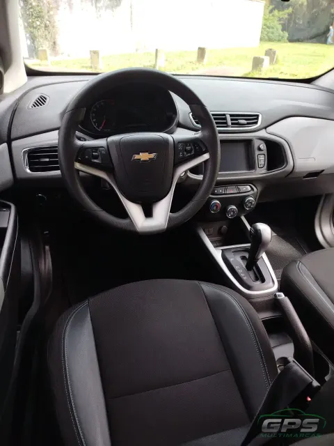 Chevrolet Onix 1.4 LT — foto 9